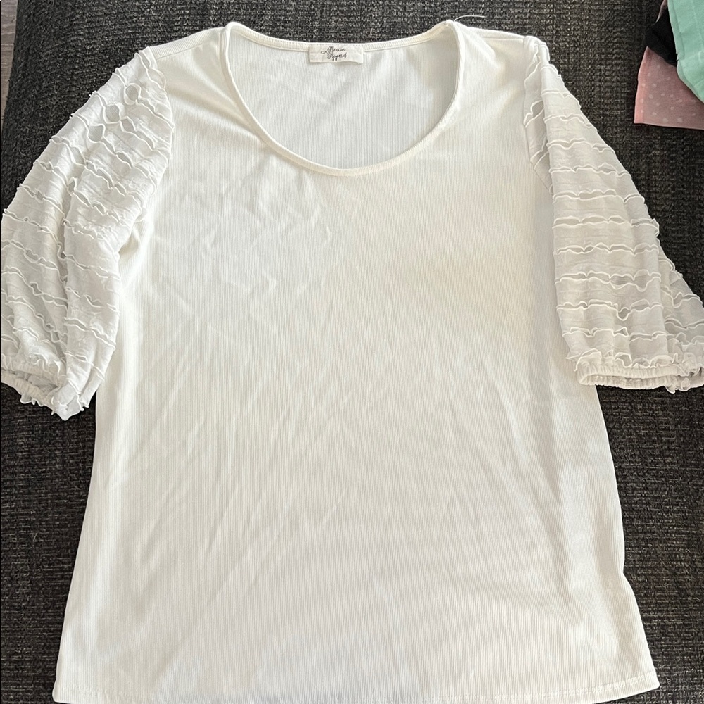 Chic White Lace Sleeve Blouse